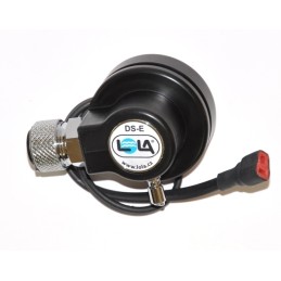 Dry suits valve for electric heating