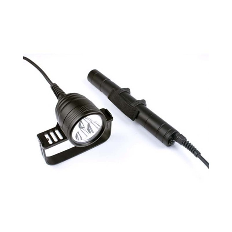 DIVERS DIRECT Lampa DV10 SPELEO 3000 lumen divers.cz