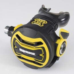 Apeks Automatika APEKS XTX 20 oktopus divers.cz