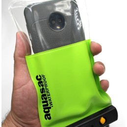 Phone case Aquasac 2003 green