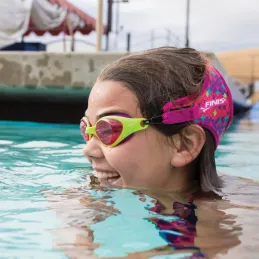 Frogglez swimming goggles by Finis