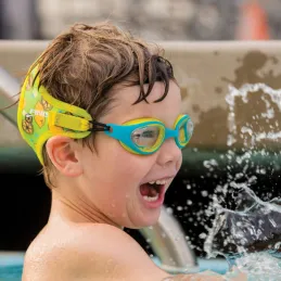 Frogglez swimming goggles by Finis