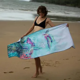 SAND-FREE quick-drying towel