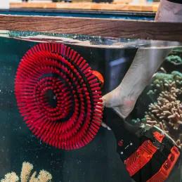 Akumulátorová potápačská kefa Nemo